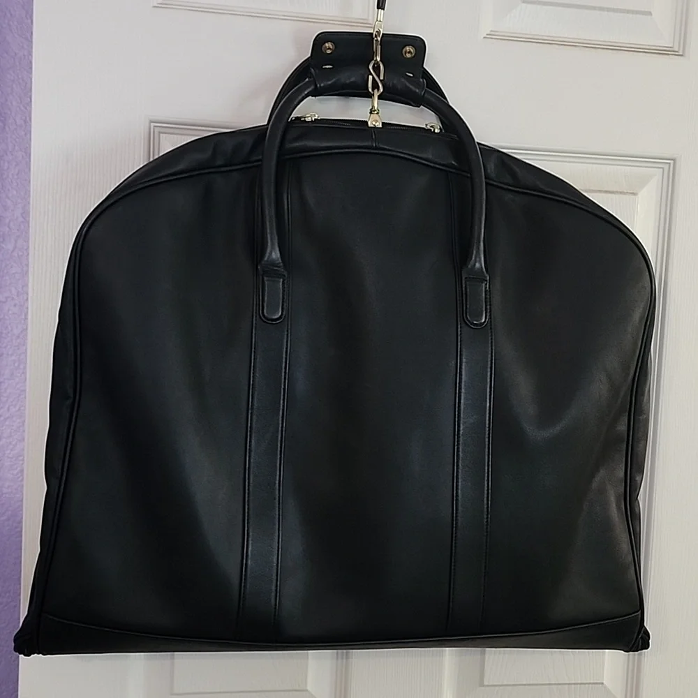 Rare Exclusive Lexus x Coach Limited Edition Black Leather Full Size Garment Bag